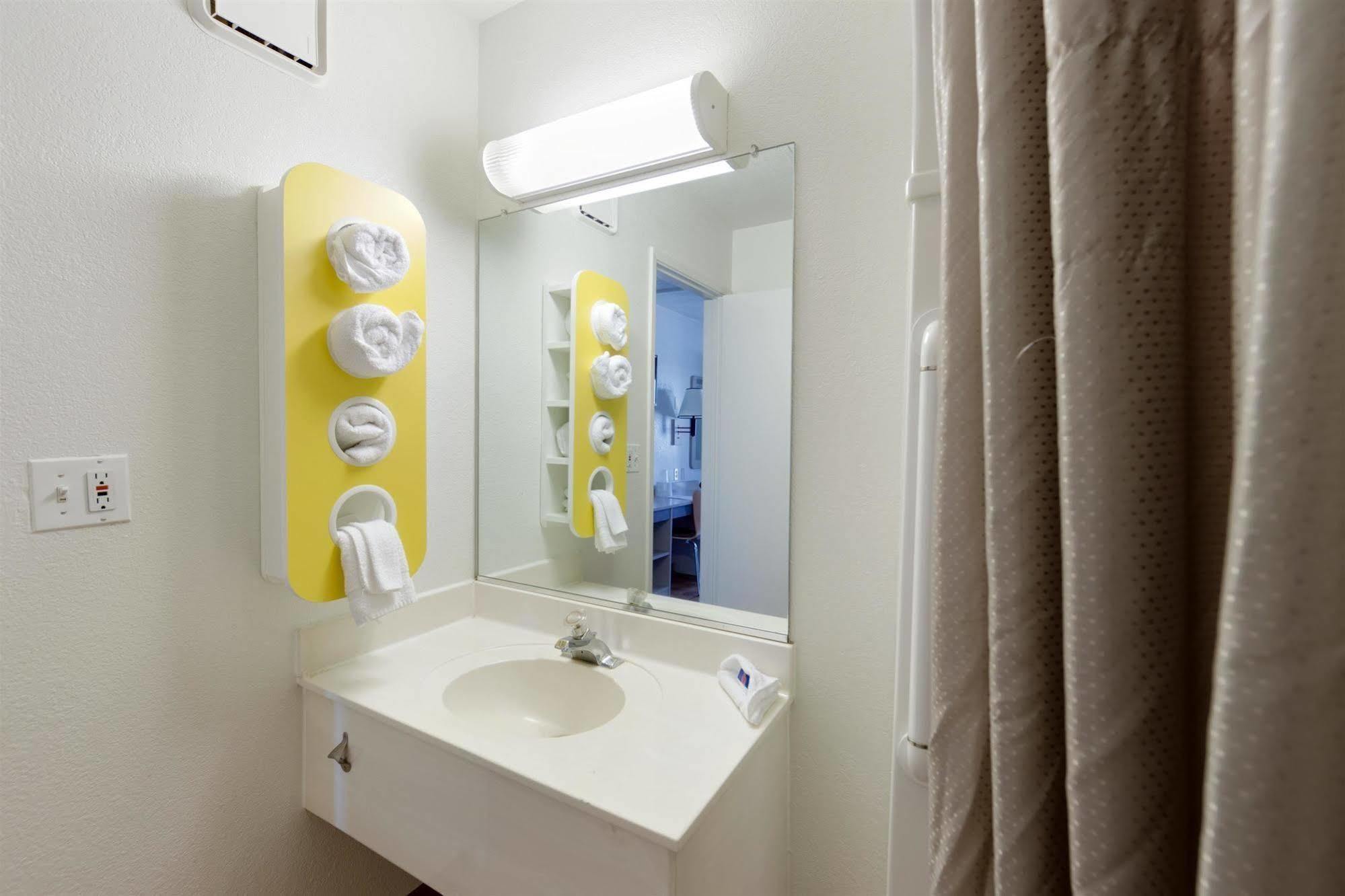 Motel 6 Weed - Mount Shasta エクステリア 写真